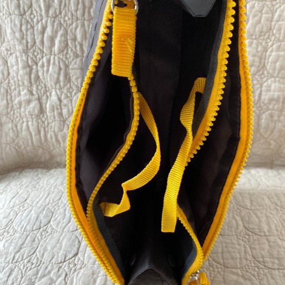 Small Tool Kit Holder - Picture 2 of 3